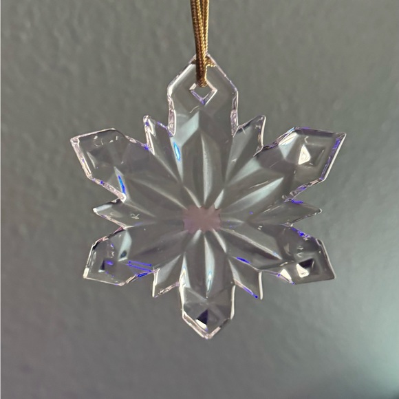 Mikasa Joyous Collection Crystal Snowflake Ornaments (2) New Without Box - Picture 11 of 12